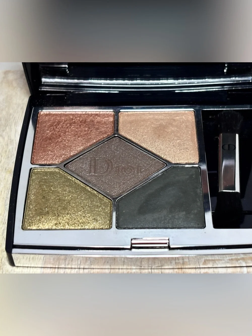 Dior Eyeshadow palette in 579 JUNGLE